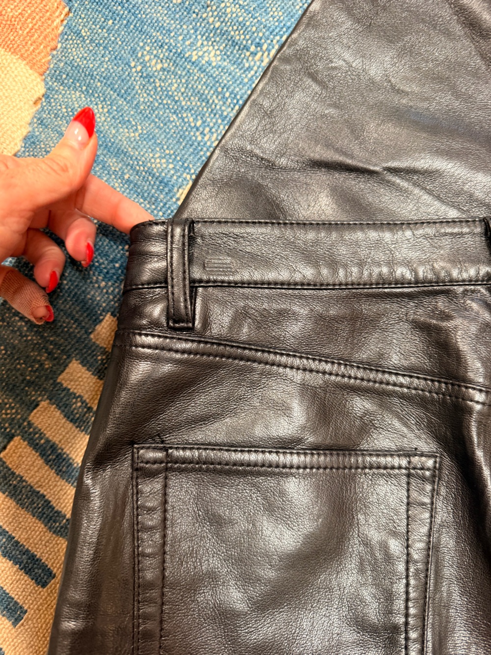 Artizia Wilfred The Melina Vegan Leather Pants in Black Sz 6 - Picture 10 of 11